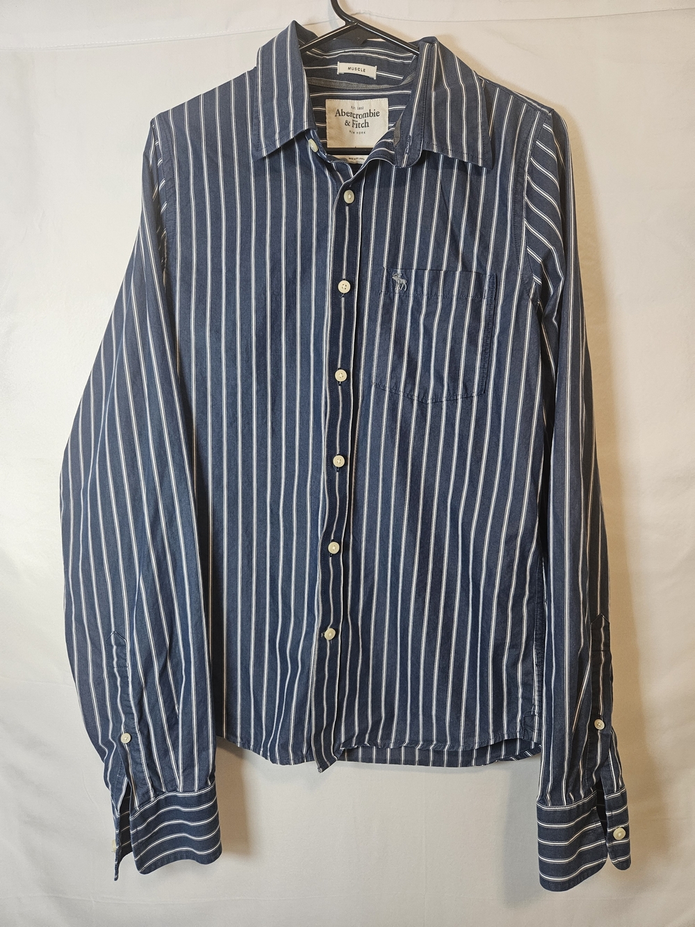 Abercrombie & Fitch Men's Blue Striped Button-Up Shirt Corpcore Workwear Office
